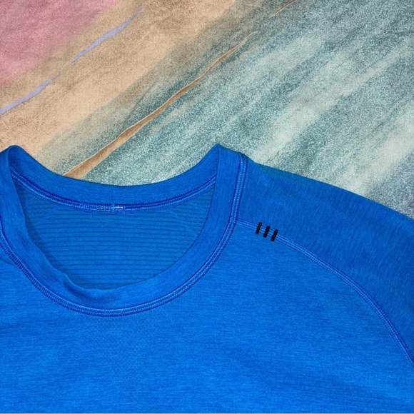 Lululemon Metal Vent Tech Long Sleeve T- Shirt Athletic Blue Men’s Size 2XL - Picture 2 of 8